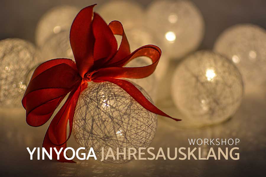 Mehr über den Artikel erfahren YINYOGA ZUM JAHRESAUSKLANG